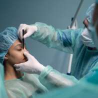 Rhinoplasty: Panduan Lengkap Operasi Hidung untuk Estetika dan Kesehatan
