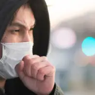 Cegah Penularan dengan Menerapkan Etika dan Cara Batuk yang Baik